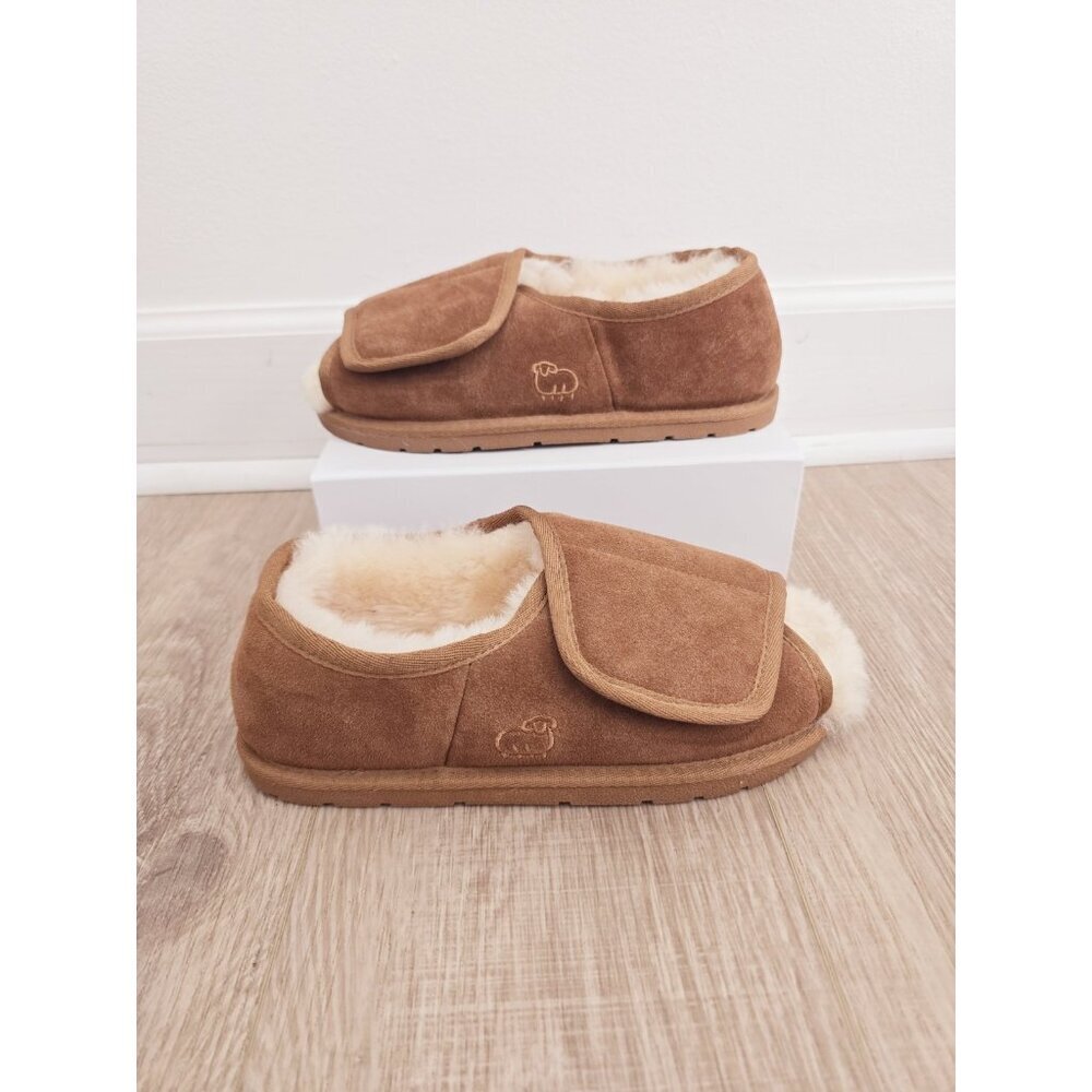 Lamo APMA Suede Leather Wool Shearling Fur Open Toe Slippers L